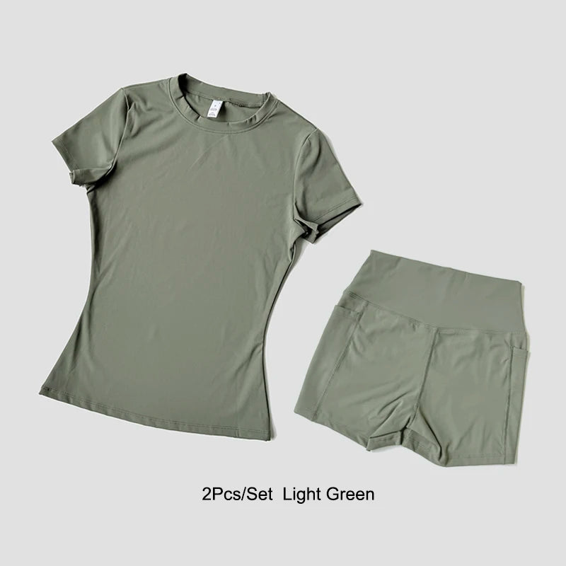 Yoga Set – Ensemble Short Gainant + Top Sport